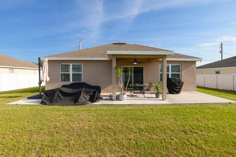 Villa ou maison à vendre à Port St. Lucie, Floride: 4 chambres, 181.62 m2 № 2146880 - photo 30
