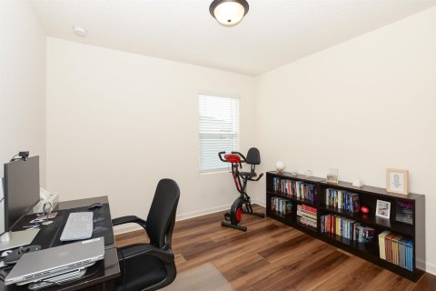 Villa ou maison à vendre à Port St. Lucie, Floride: 4 chambres, 181.62 m2 № 2146880 - photo 24