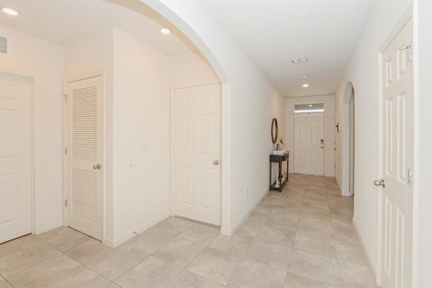 Villa ou maison à vendre à Port St. Lucie, Floride: 4 chambres, 181.62 m2 № 2146880 - photo 5