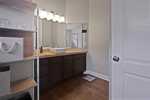 House in Orlando, Florida 3 bedrooms, 139.82 sq.m. № 1637996 - photo 15