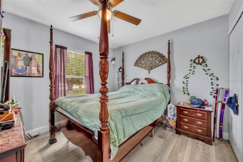 House in Deltona, Florida 3 bedrooms, 106.09 sq.m. № 1780431 - photo 22