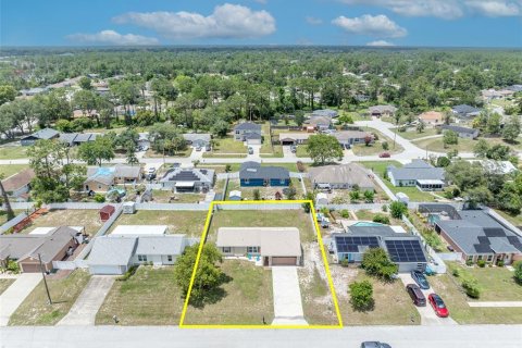 House in Deltona, Florida 3 bedrooms, 106.09 sq.m. № 1780431 - photo 28