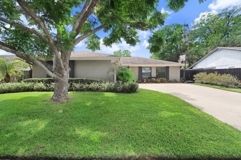Casa en alquiler en Tampa, Florida, 3 dormitorios, 144.74 m2 № 1904001 - foto 2