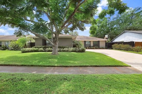 Casa en alquiler en Tampa, Florida, 3 dormitorios, 144.74 m2 № 1904001 - foto 3