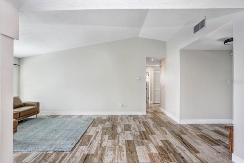 Casa en alquiler en Tampa, Florida, 3 dormitorios, 144.74 m2 № 1904001 - foto 10
