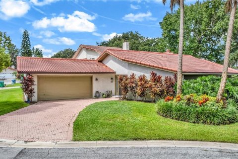 Villa ou maison à louer à Winter Springs, Floride: 3 chambres, 157.47 m2 № 2425783 - photo 2