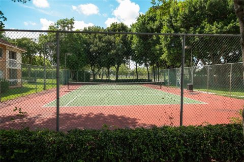 Condominio en venta en Plantation, Florida, 2 dormitorios, 101.91 m2 № 1922457 - foto 25