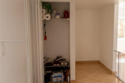 Condominio en venta en Plantation, Florida, 2 dormitorios, 101.91 m2 № 1922457 - foto 4
