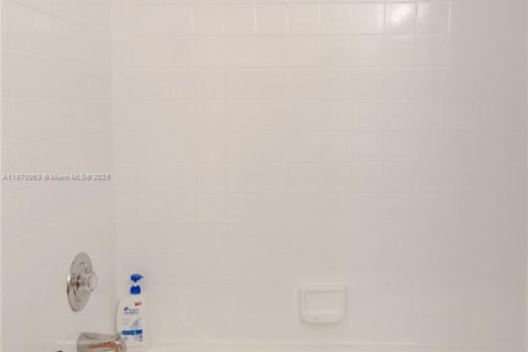 Condominio en venta en Plantation, Florida, 2 dormitorios, 101.91 m2 № 1922457 - foto 20