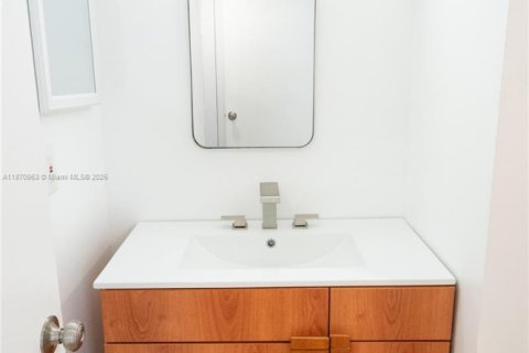 Condominio en venta en Plantation, Florida, 2 dormitorios, 101.91 m2 № 1922457 - foto 13