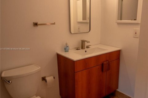 Condominio en venta en Plantation, Florida, 2 dormitorios, 101.91 m2 № 1922457 - foto 19