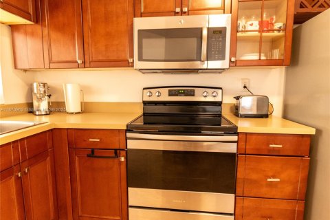 Condominio en venta en Plantation, Florida, 2 dormitorios, 101.91 m2 № 1922457 - foto 7