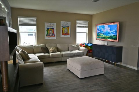 Villa ou maison à vendre à Davenport, Floride: 4 chambres, 240.52 m2 № 2221162 - photo 5