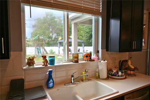 Villa ou maison à vendre à Davenport, Floride: 4 chambres, 240.52 m2 № 2221162 - photo 8