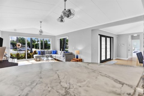 Купить виллу или дом в Холливуд, Флорида 5 спален, 217.39м2, № 2006628 - фото 26