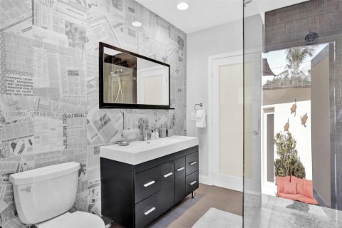 Купить виллу или дом в Холливуд, Флорида 5 спален, 217.39м2, № 2006628 - фото 19