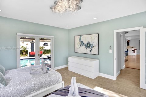 Купить виллу или дом в Холливуд, Флорида 5 спален, 217.39м2, № 2006628 - фото 23