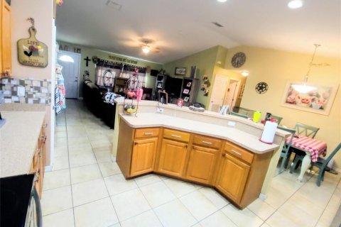 Villa ou maison à vendre à Moore Haven, Floride: 4 chambres, 181.35 m2 № 2248482 - photo 7