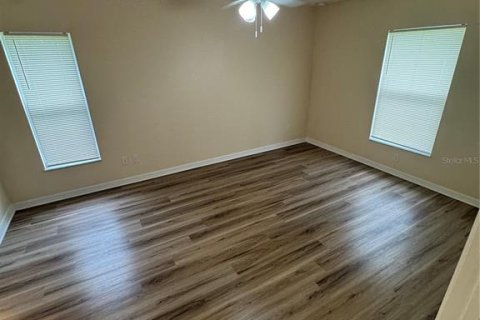 Casa en alquiler en North Port, Florida, 3 dormitorios, 140.28 m2 № 1912033 - foto 6