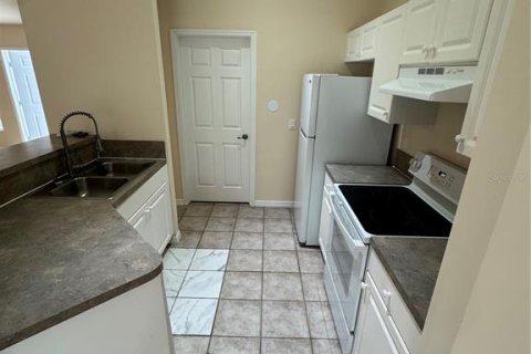 Casa en alquiler en North Port, Florida, 3 dormitorios, 140.28 m2 № 1912033 - foto 5