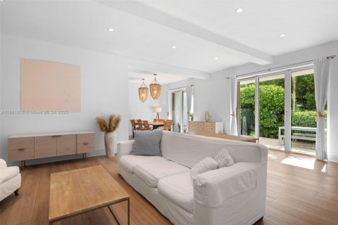 Condominio en venta en Key Biscayne, Florida, 4 dormitorios, 153.29 m2 № 1871425 - foto 5