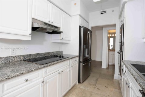 Apartamento en alquiler en Miami Beach, Florida, 2 dormitorios, 144 m2 № 1986150 - foto 9