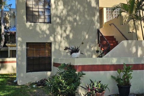 Condo à Miami, Floride, 2 chambres  № 2012199