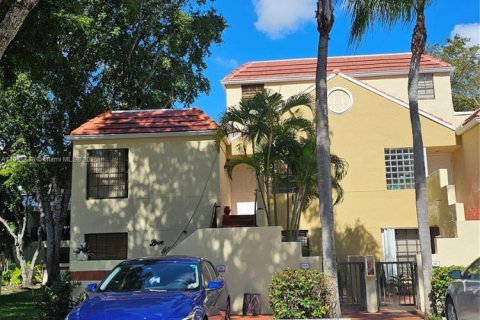 Copropriété à vendre à Miami, Floride: 2 chambres, 85.56 m2 № 2012199 - photo 16