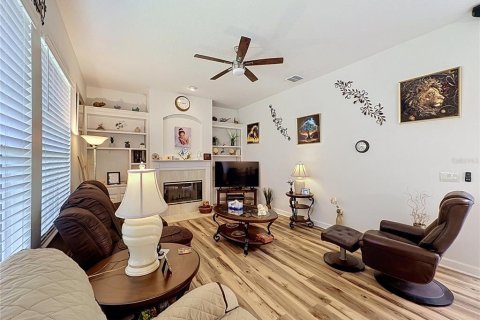 House in Clermont, Florida 3 bedrooms, 188.41 sq.m. № 2150703 - photo 20