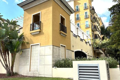 Condominio en venta en Coral Gables, Florida, 2 dormitorios, 127.28 m2 № 1953476 - foto 22