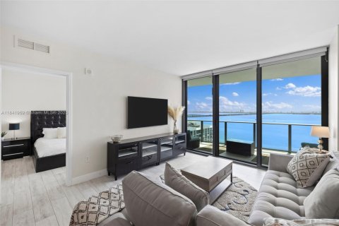 Copropriété à vendre à Miami, Floride: 2 chambres, 106.19 m2 № 1833924 - photo 27