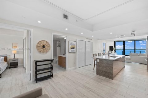 Copropriété à vendre à Miami, Floride: 2 chambres, 106.19 m2 № 1833924 - photo 22