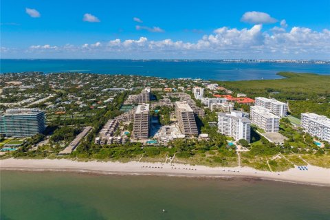 Condo in Key Biscayne, Florida, 3 bedrooms  № 1955199 - photo 29