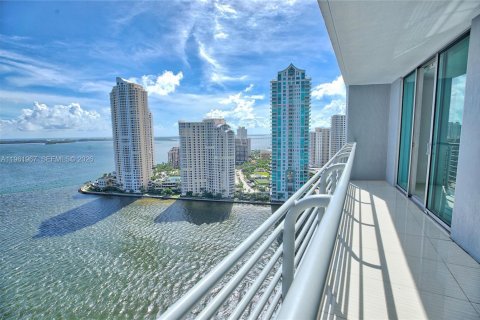 Condo in Miami, Florida, 3 bedrooms  № 2052842
