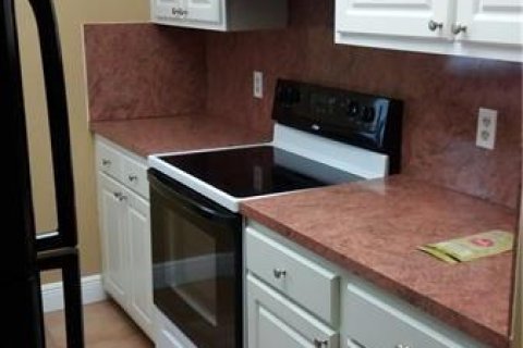 Condo in Coral Springs, Florida, 1 bedroom  № 2083817 - photo 2