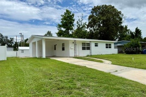 Casa en Brooksville, Florida 3 dormitorios, 82.5 m2 № 2374089