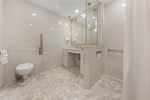 House in Pembroke Pines, Florida 4 bedrooms, 131.55 sq.m. № 2065291 - photo 16