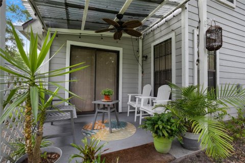 House in Altamonte Springs, Florida 3 bedrooms, 146.97 sq.m. № 1771885 - photo 23