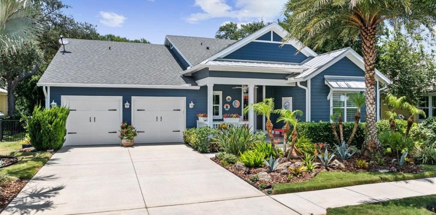 House in Palm Coast, Florida 3 bedrooms, 172.71 sq.m. № 2152309