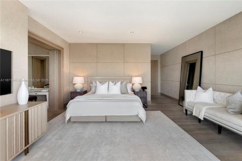 Condo in Miami Beach, Florida, 4 bedrooms  № 1936598 - photo 10