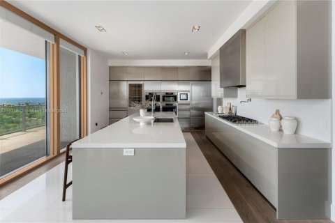 Condo in Miami Beach, Florida, 4 bedrooms  № 1936598 - photo 14