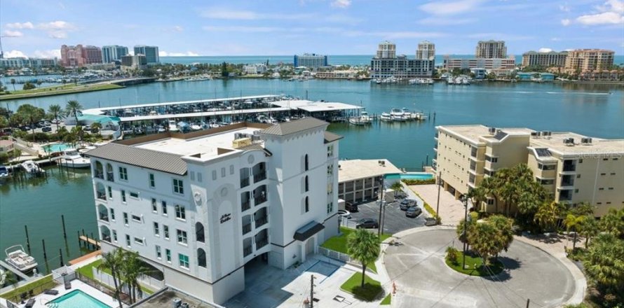 Condo in Clearwater, Florida, 3 bedrooms  № 1087331
