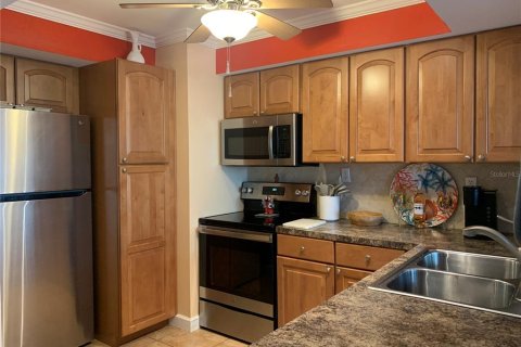 Copropriété à louer à Saint Petersburg, Floride: 1 chambre, 72.46 m2 № 1571020 - photo 7