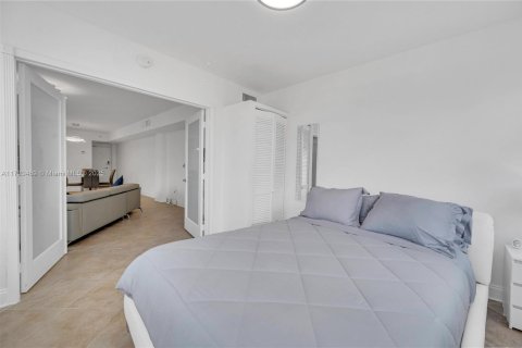 Copropriété à vendre à Miami, Floride: 2 chambres, 91.97 m2 № 1985257 - photo 6