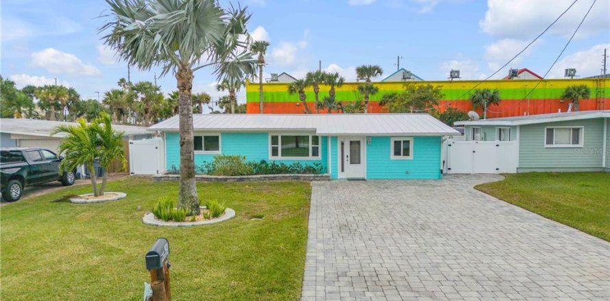 Villa ou maison à New Smyrna Beach, Floride 3 chambres, 144.46 m2 № 2229393