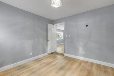 Villa ou maison à vendre à New Smyrna Beach, Floride: 3 chambres, 144.46 m2 № 2229393 - photo 29