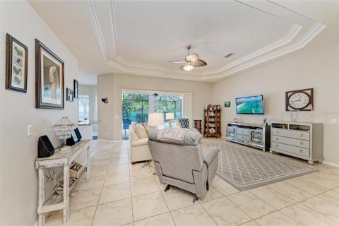 Casa en venta en Sarasota, Florida, 4 dormitorios, 195.84 m2 № 1794971 - foto 7