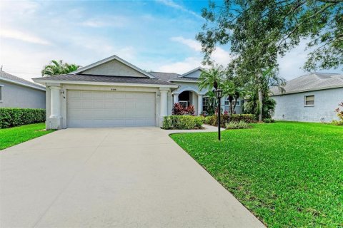Casa en venta en Sarasota, Florida, 4 dormitorios, 195.84 m2 № 1794971 - foto 2