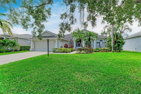 Casa en venta en Sarasota, Florida, 4 dormitorios, 195.84 m2 № 1794971 - foto 3