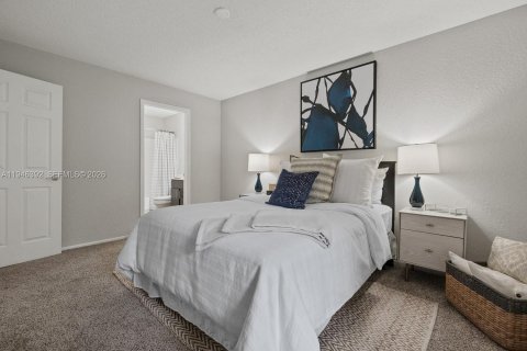 Снять в аренду квартиру в Форт-Лодердейл, Флорида 1 спальня, 50.17м2, № 2003448 - фото 11